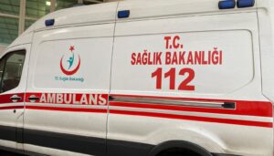 kamyon evin deposuna girdi iki yarali cwD6KHb9.jpg
